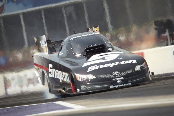 Cruz Pedregon became NHRA first 2X event winner of 2013 with a big win in fuel  FC.
