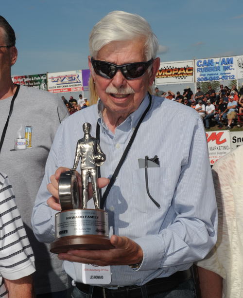 SIR track pioneer Les Howard received some much deserved pre-race accolades.