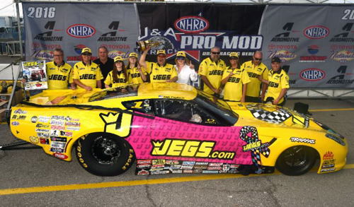 Racing his Jeg.com C7 -Troy Coughlin earned his 3rd win of the season at the season finale and with that finished a close 2nd in final championship points.